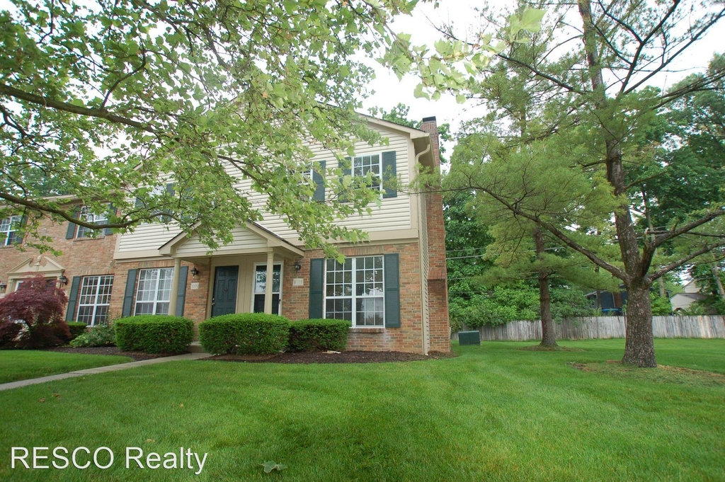 7770 Deercrest Ct. - Photo 0