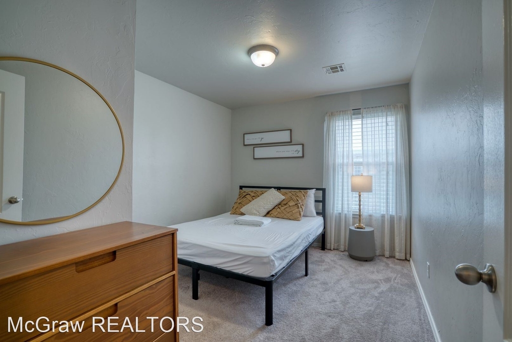 4802 Se 77th - Photo 16