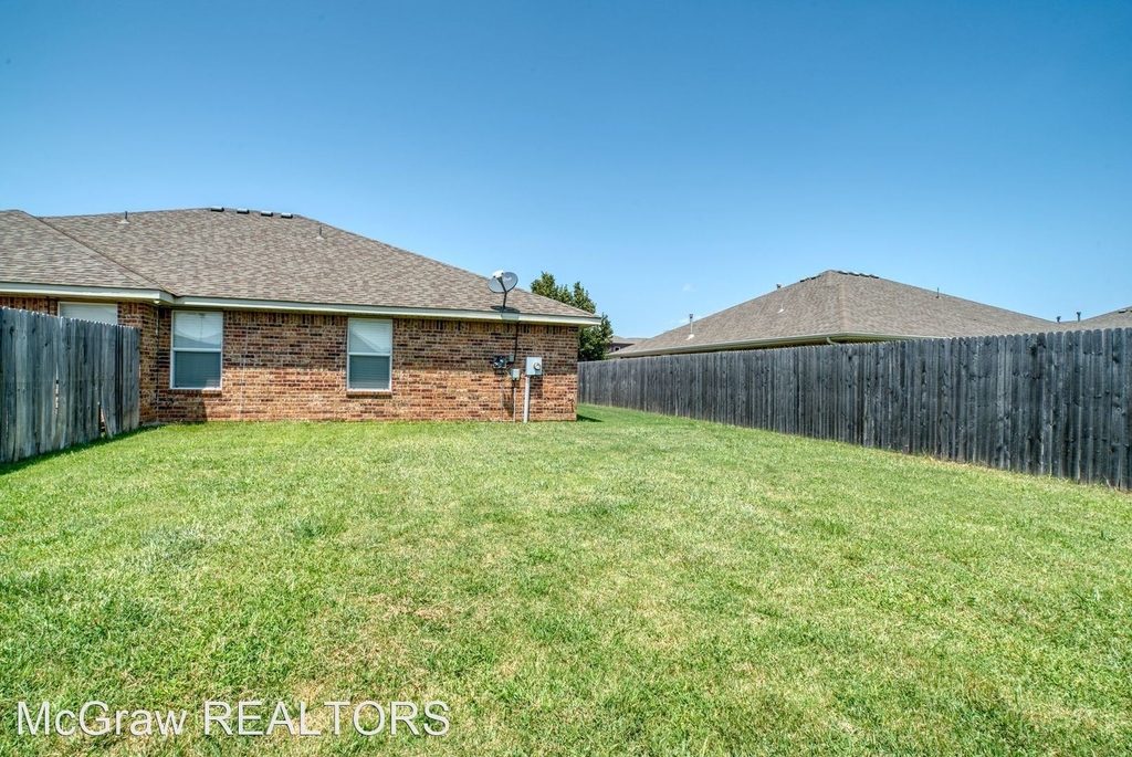 4802 Se 77th - Photo 22