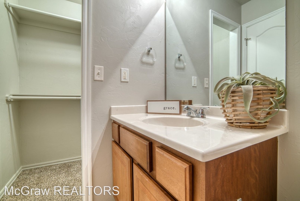 4802 Se 77th - Photo 19