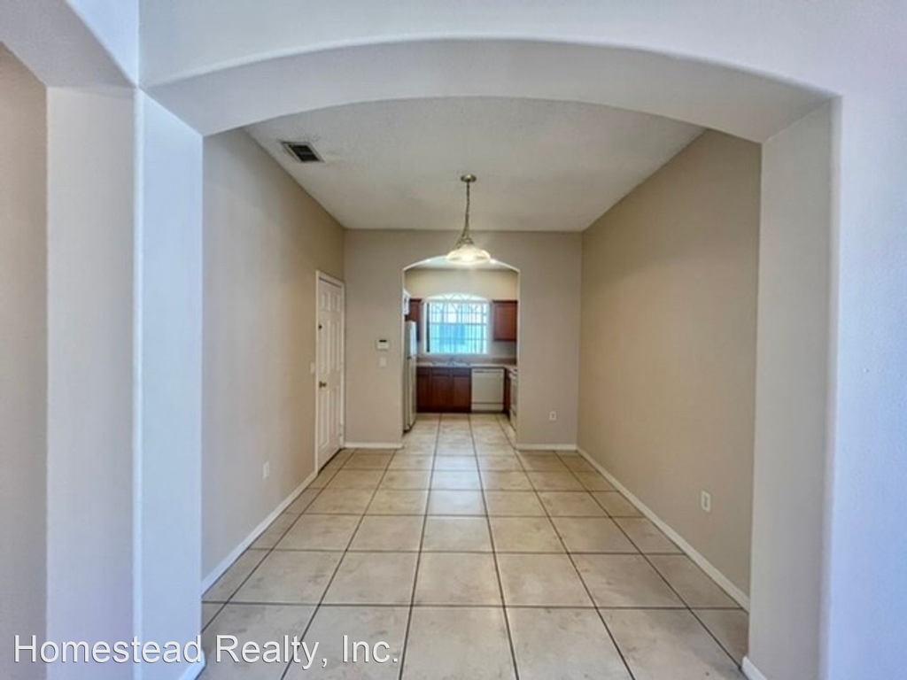 13414 Meadow Pointe Ct. - Photo 5