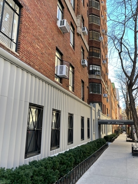 20 Fifth AVE  - Photo 15