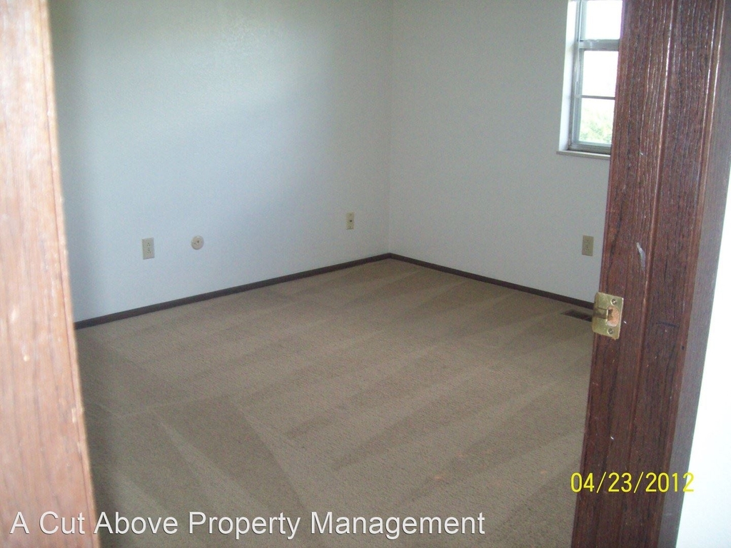 7380 Colonial Drive - Photo 7