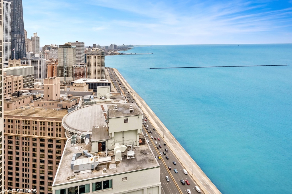 600 N Lake Shore Drive - Photo 26