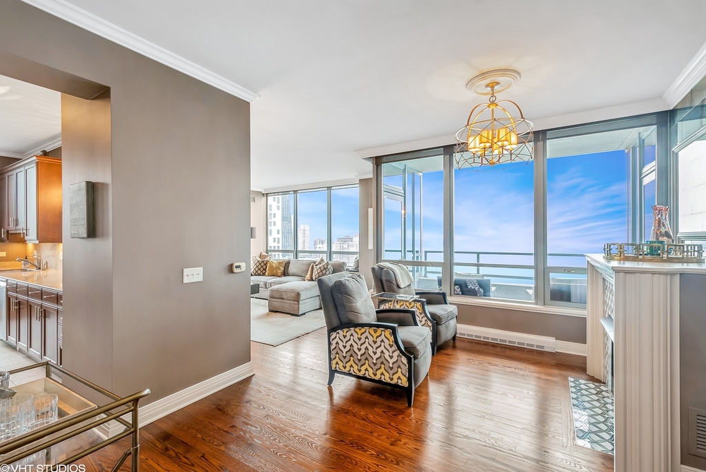 600 N Lake Shore Drive - Photo 10