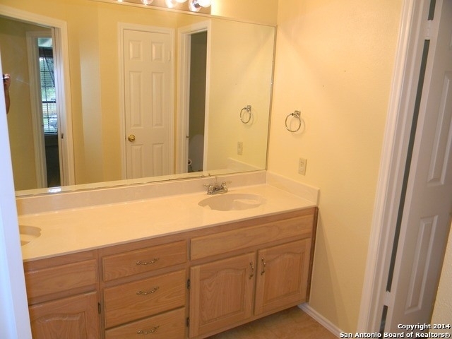 814 Amberstone Dr - Photo 13