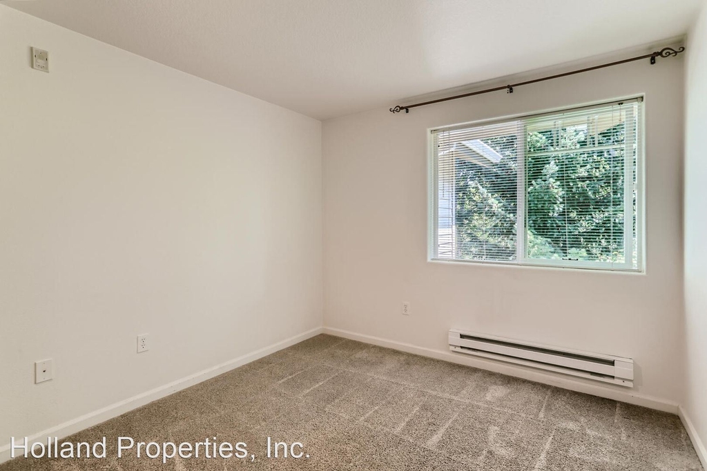 740 Nw 185th Ave #307 - Photo 10