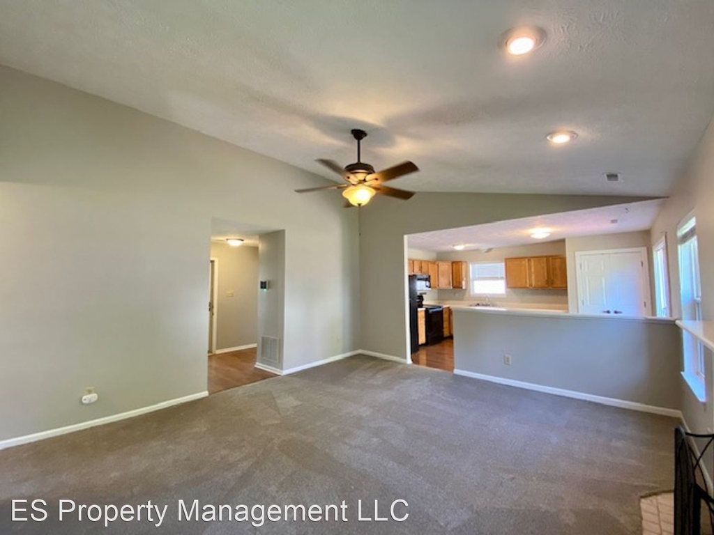5985 Sycamore Forge Lane - Photo 12