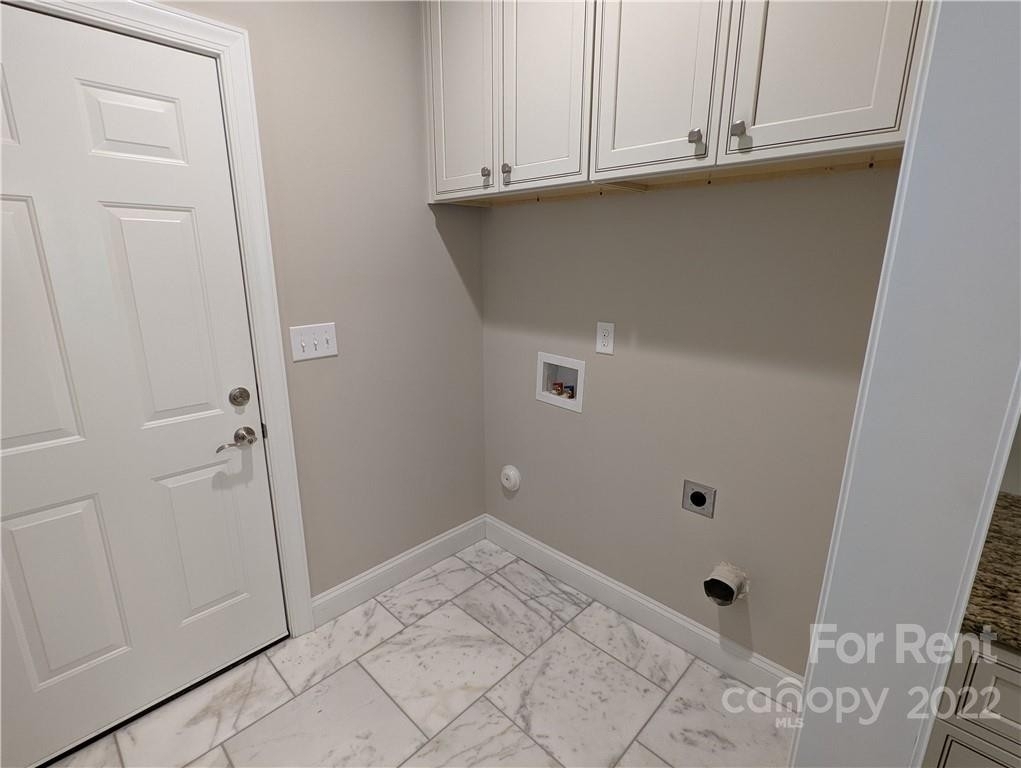 336 Hollice Place - Photo 11