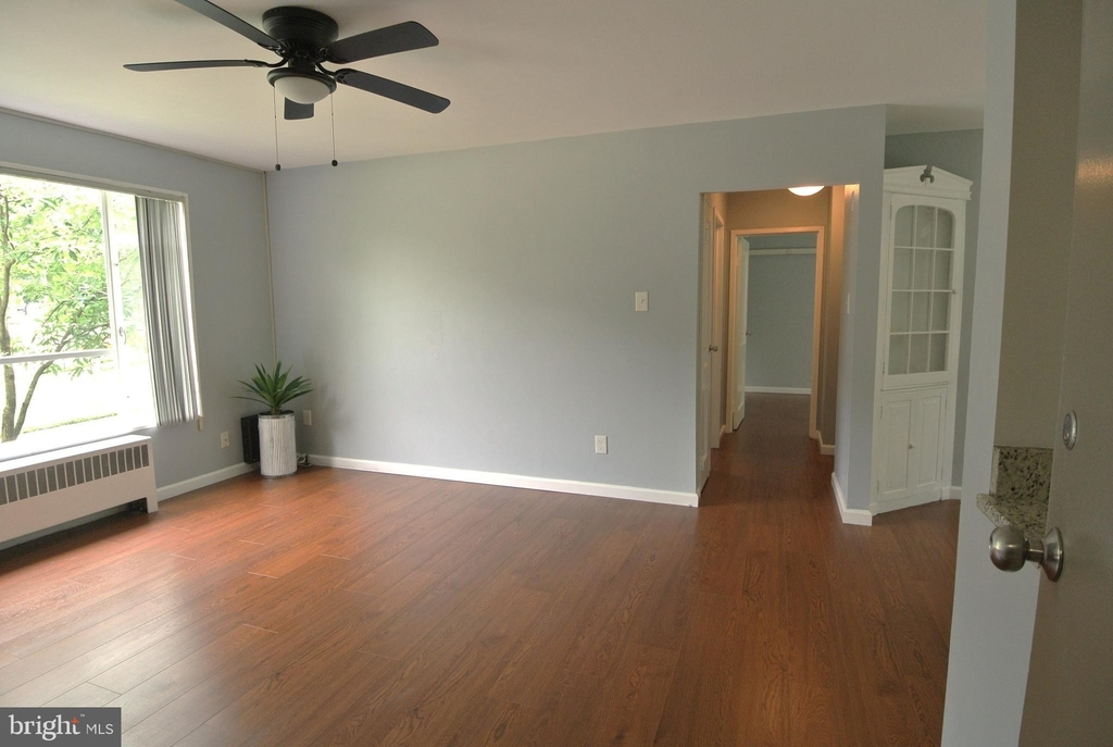 10301 Montrose Avenue - Photo 1