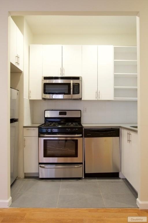 West 113th Street, Unit 2b - Photo 5