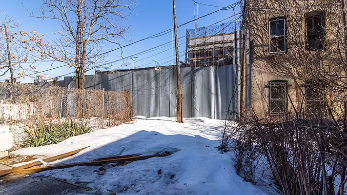 184 Suydam Street - Photo 6
