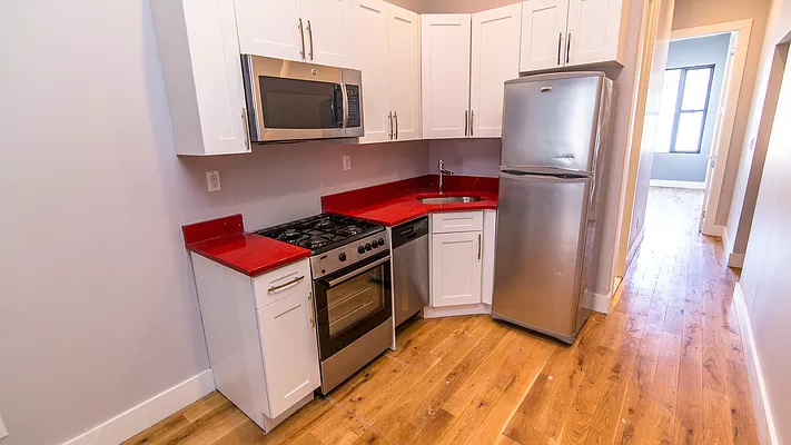 184 Suydam Street - Photo 2