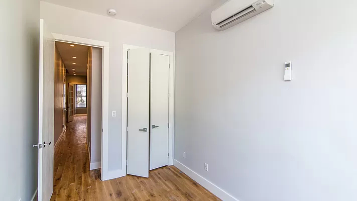 184 Suydam Street - Photo 4