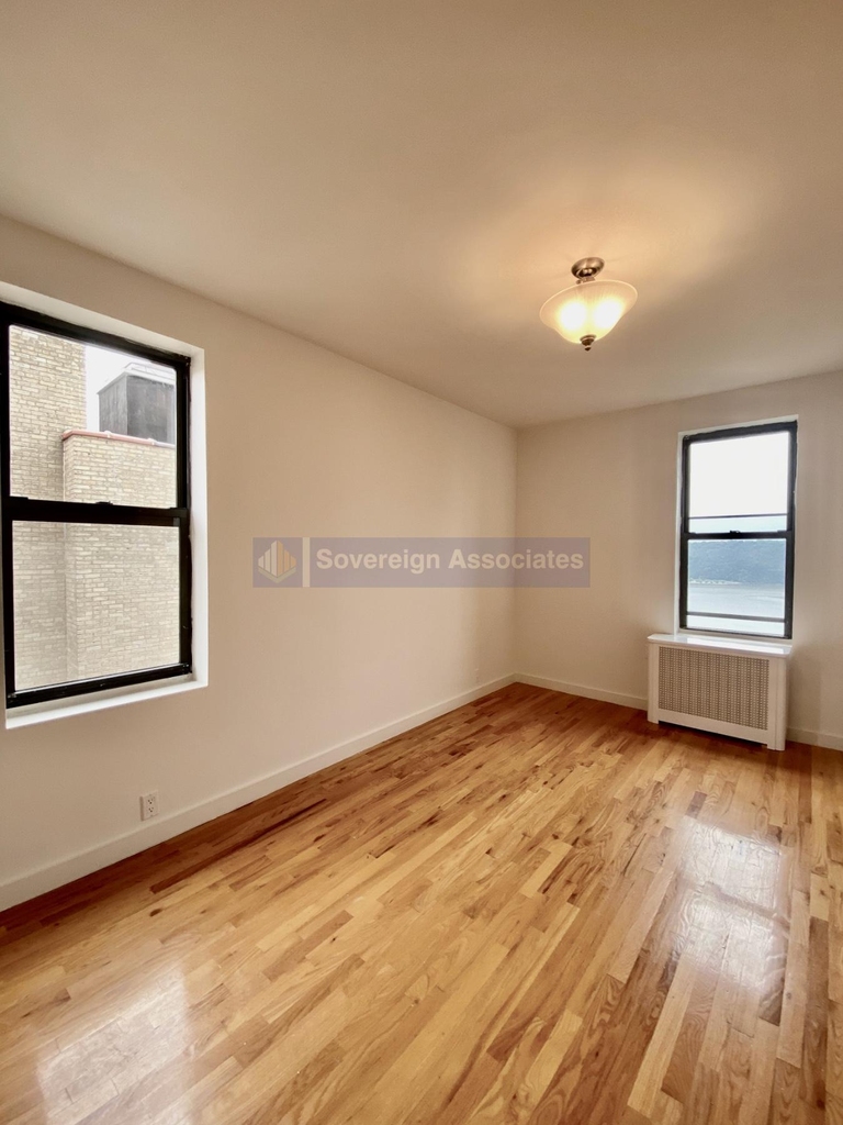 282 Cabrini Boulevard - Photo 7