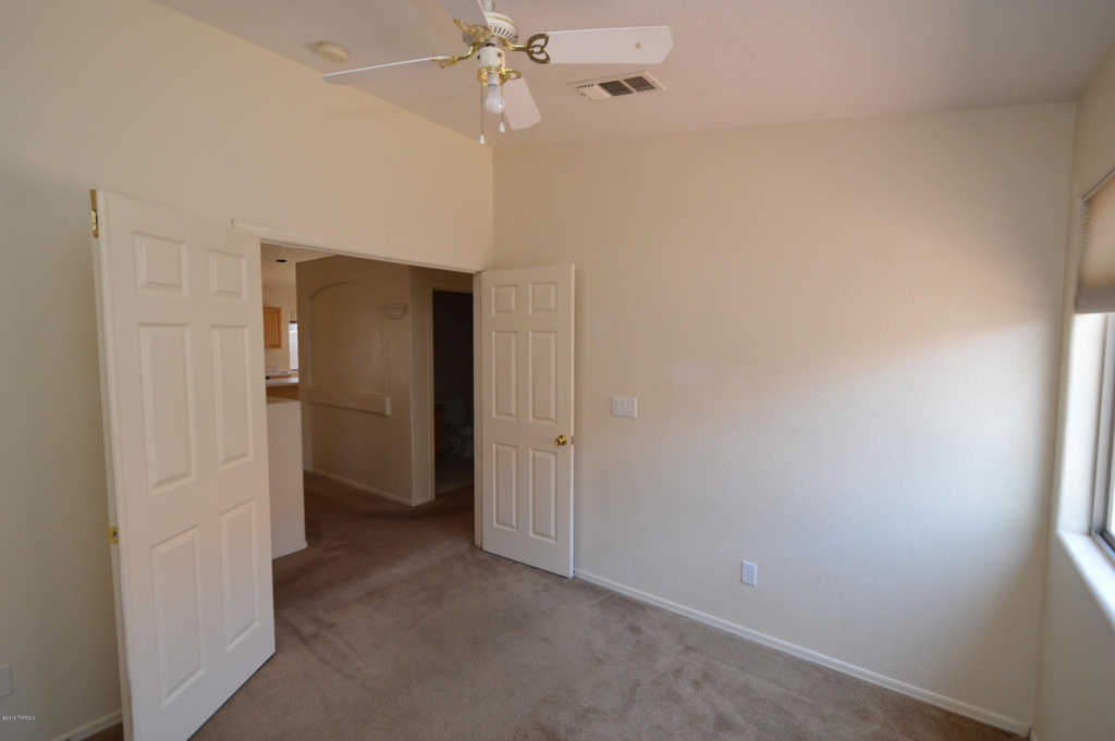 65 N Shadow Creek Place - Photo 7