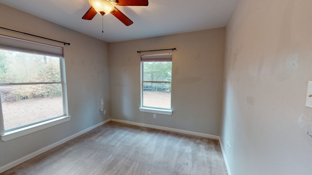 1001 Gullett Street - Photo 16