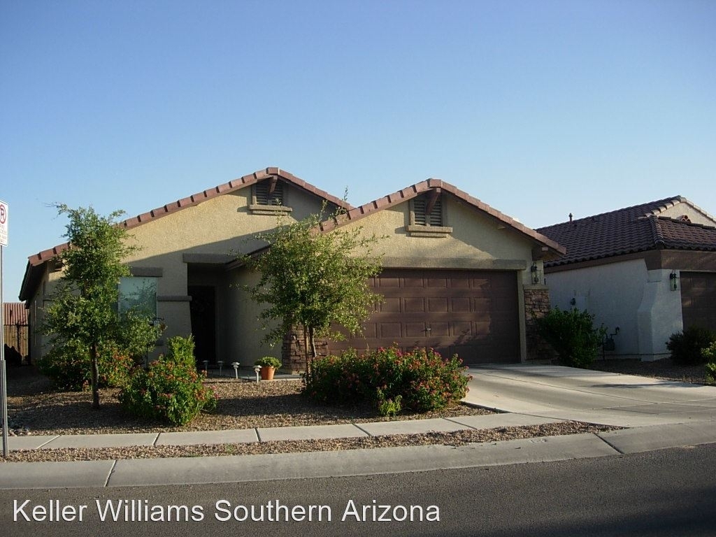 9570 E. Gershon Lane - Photo 0