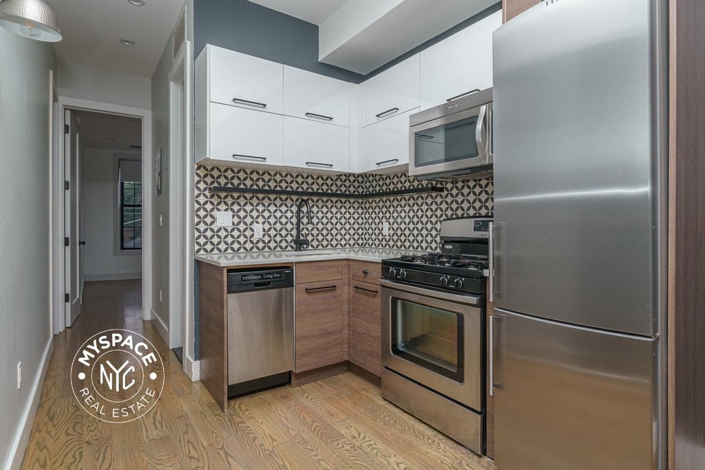 2 Stanwix Street - Photo 1