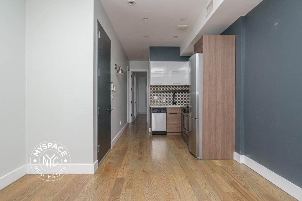 2 Stanwix Street - Photo 0