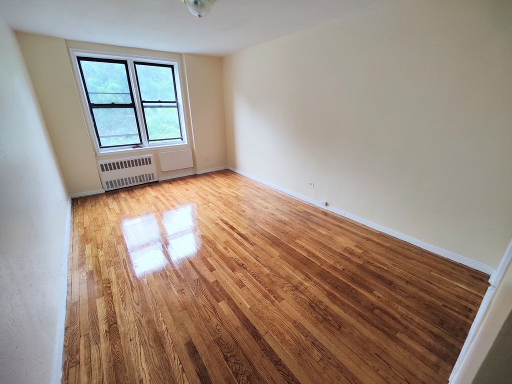 Fieldston Terrace, Bronx, NY 10471 - Photo 1