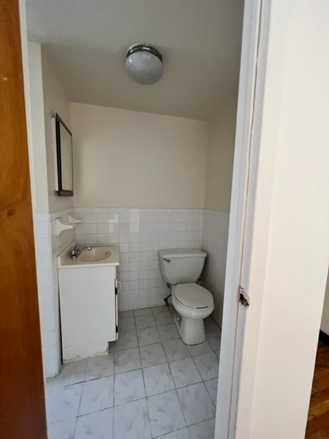 328 East 14th Street - Photo 11