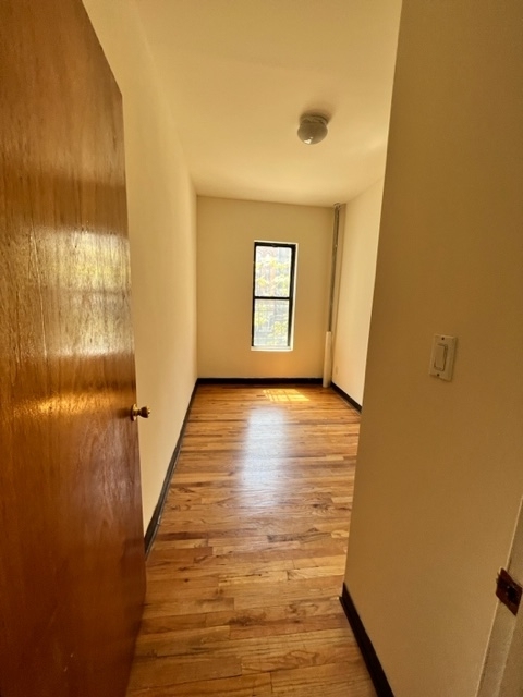 328 East 14th Street - Photo 8