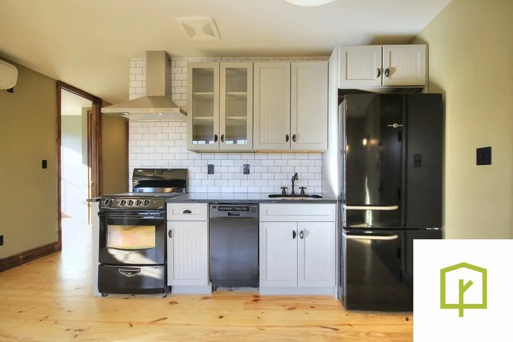 45 Newel Street - Photo 2