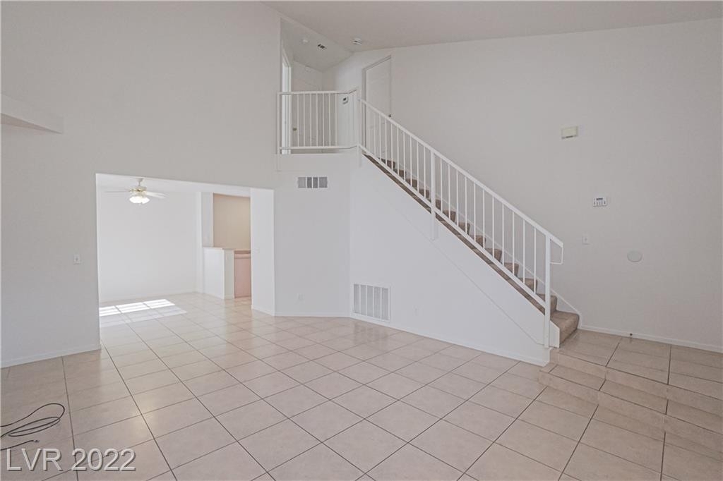 7632 Connemara Avenue - Photo 2