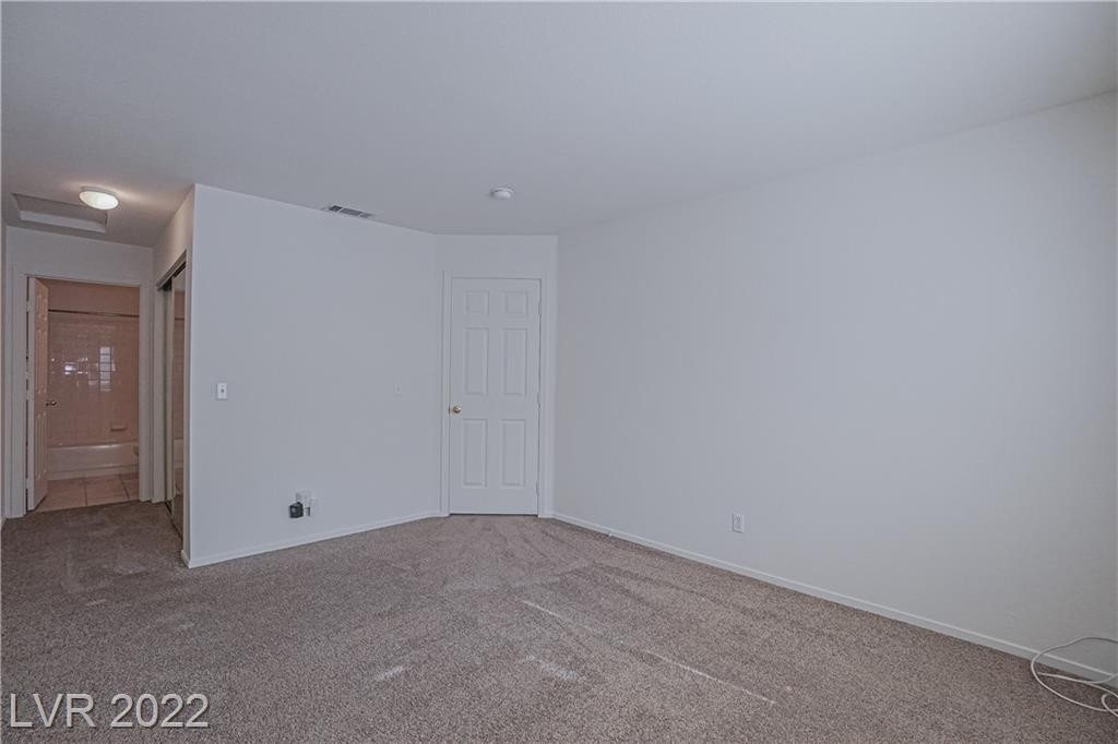 7632 Connemara Avenue - Photo 13