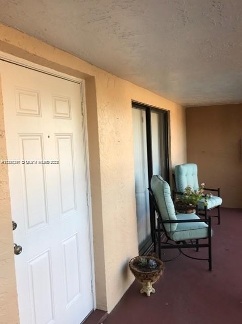 18236 Mediterranean Blvd - Photo 12