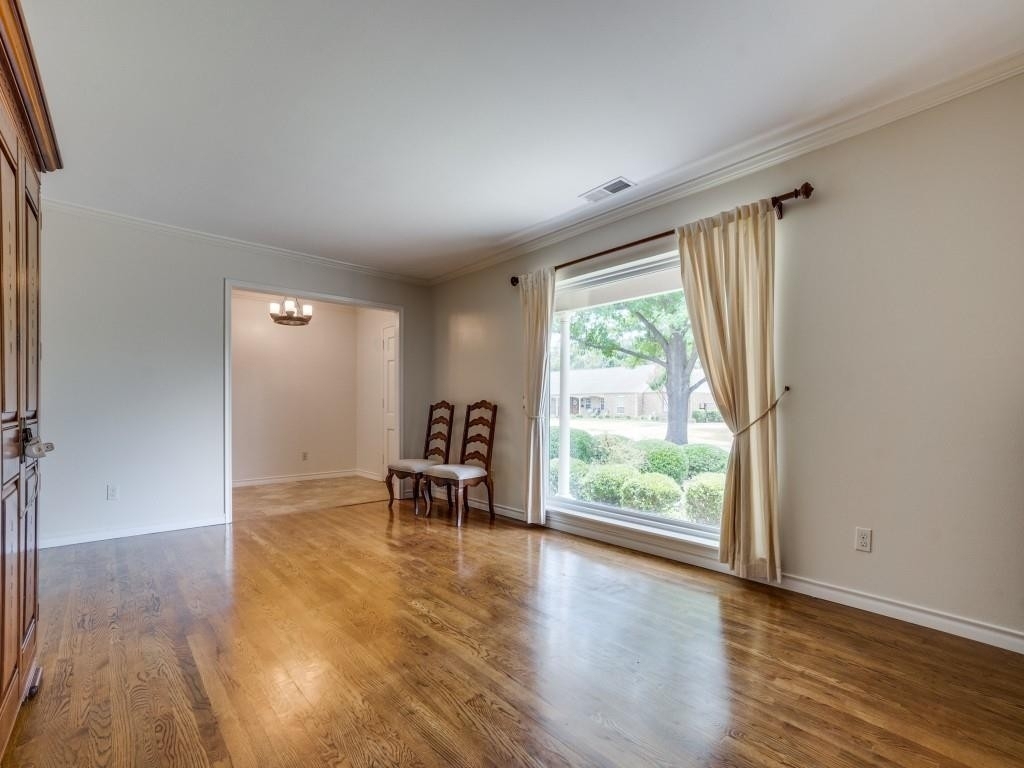 3731 Vancouver Drive - Photo 4