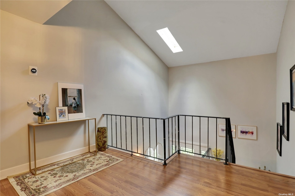 75 Burnham Avenue - Photo 20