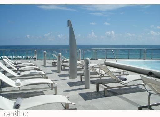 17121 Collins Ave Apt 2203 - Photo 4