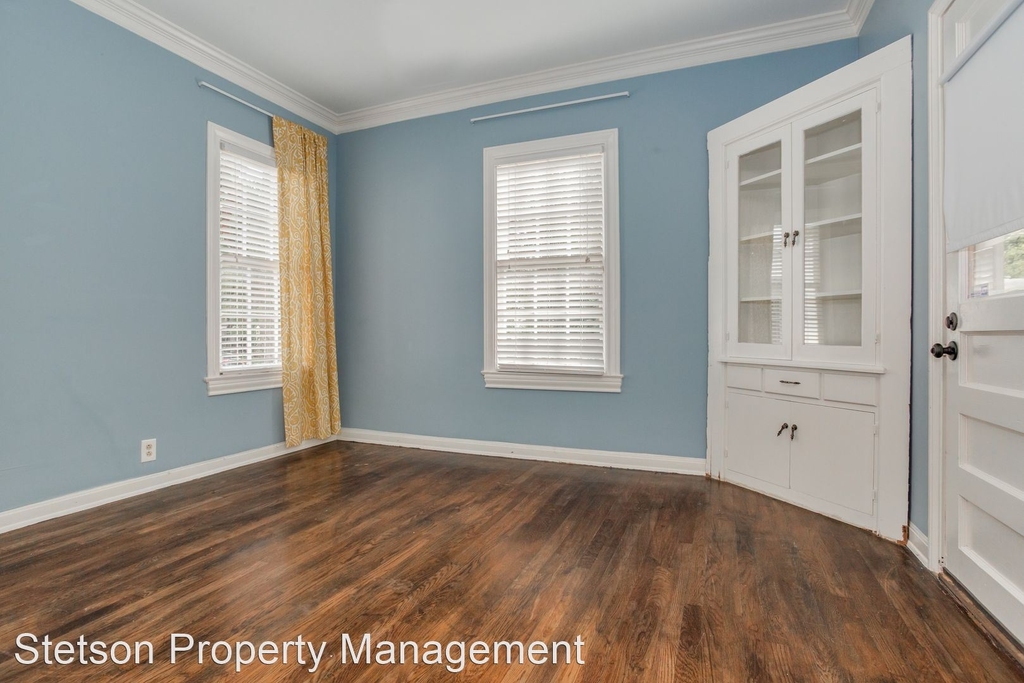 1024 East 44th Street - Photo 19