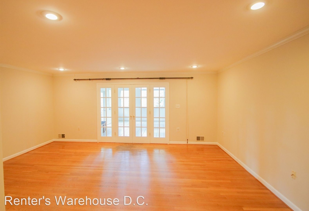 7101 Penguin Pl - Photo 2