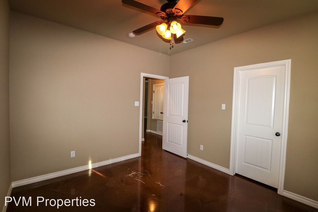 3132 Silver Saddle Drive - Photo 17