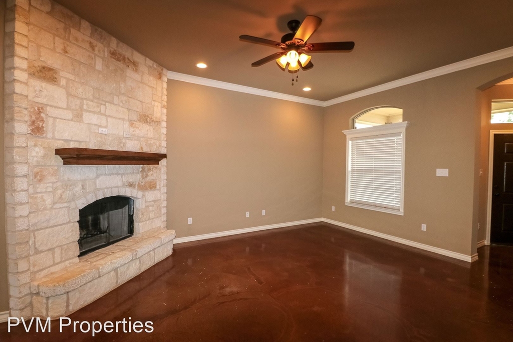 3132 Silver Saddle Drive - Photo 3