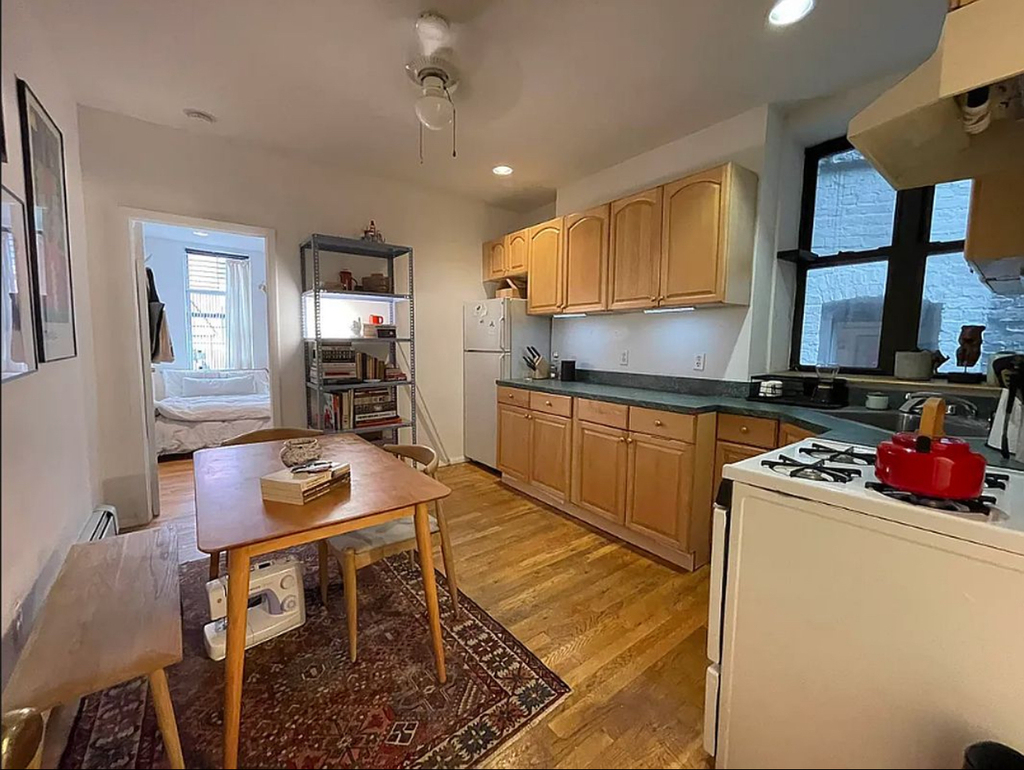 57 Clinton Street - Photo 0