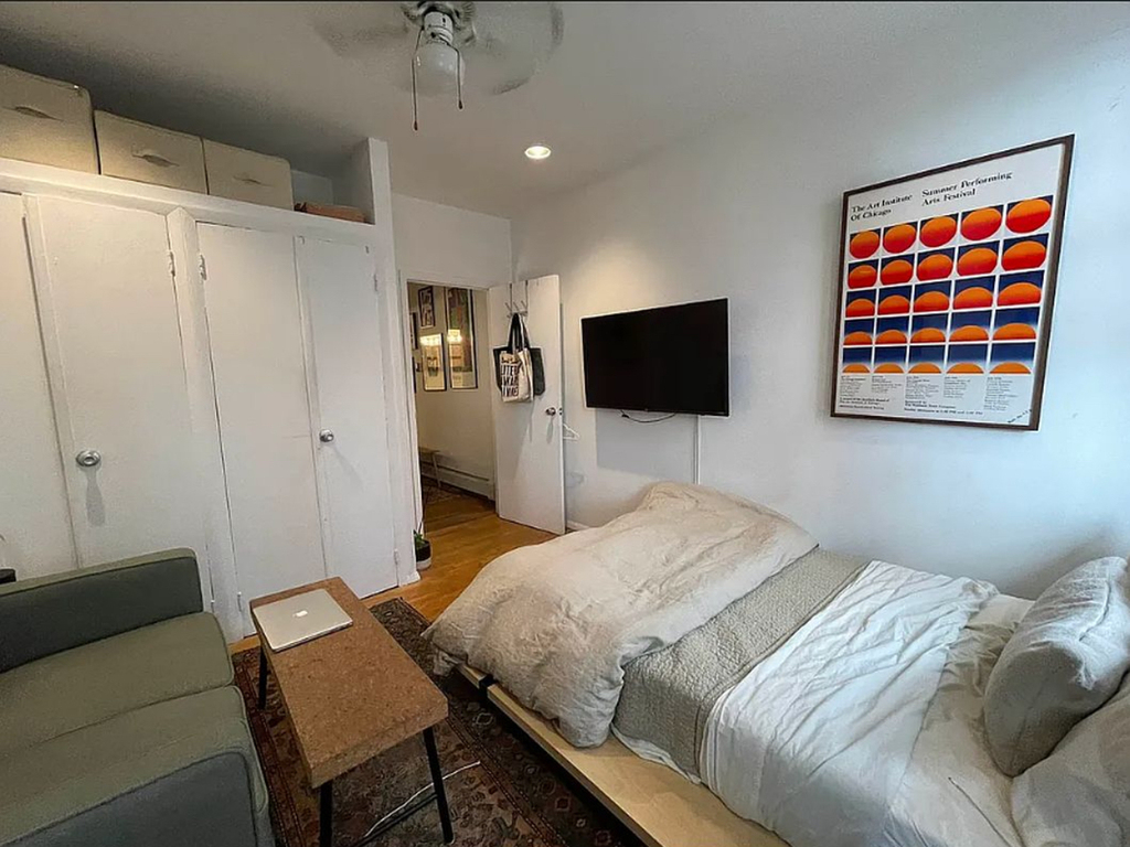 57 Clinton Street - Photo 3