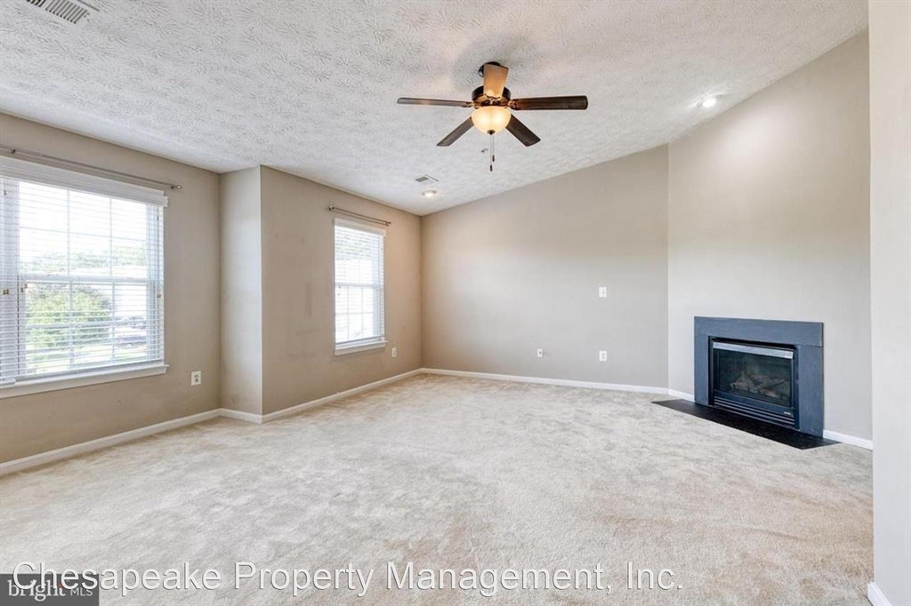 1509 Fairbrook Court - Photo 19