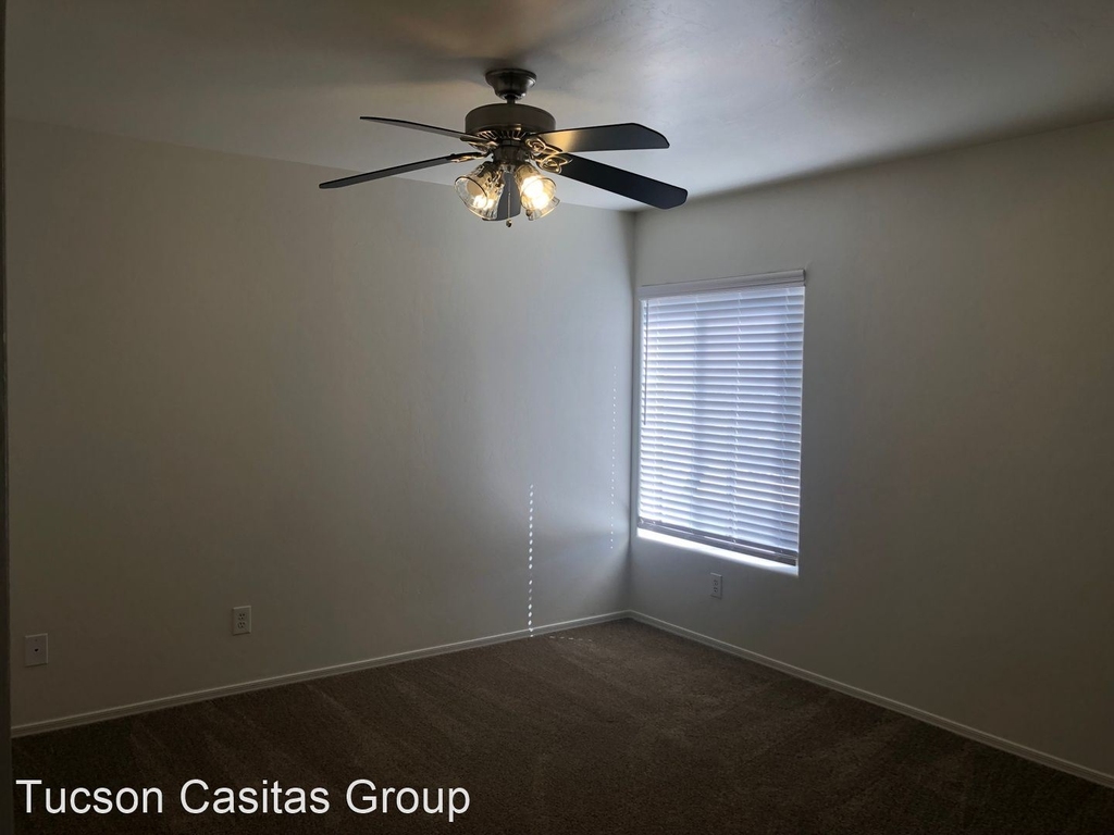 8980 E Speedway - Photo 22