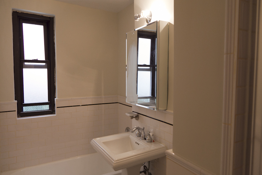 East 56th Street - Photo 10