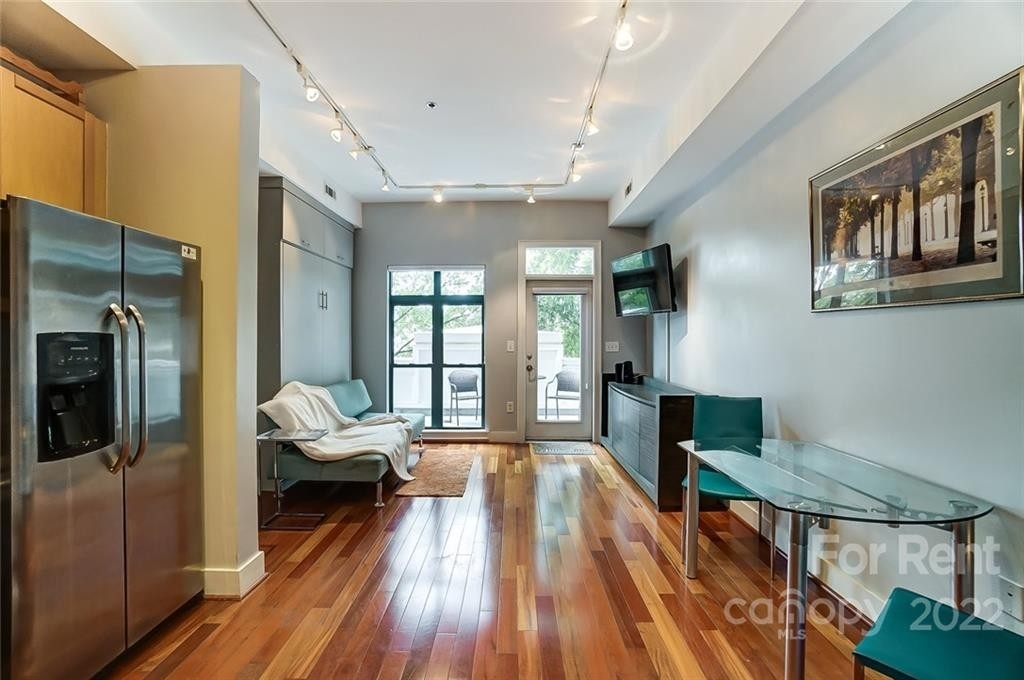 115 Park Avenue - Photo 3