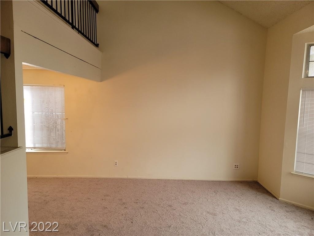 321 Bent Creek Drive - Photo 2