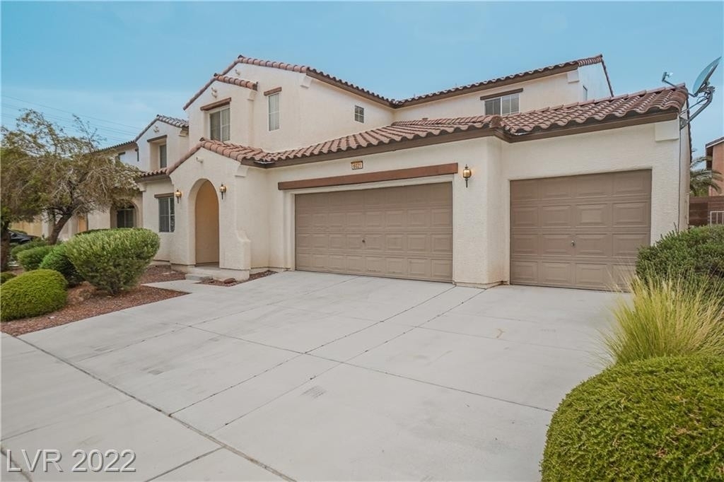 6021 Valley Flower Street - Photo 1