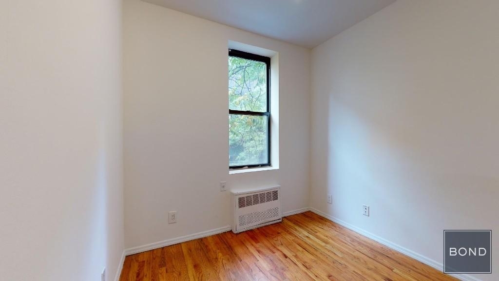 417 East 65 Street - Photo 4