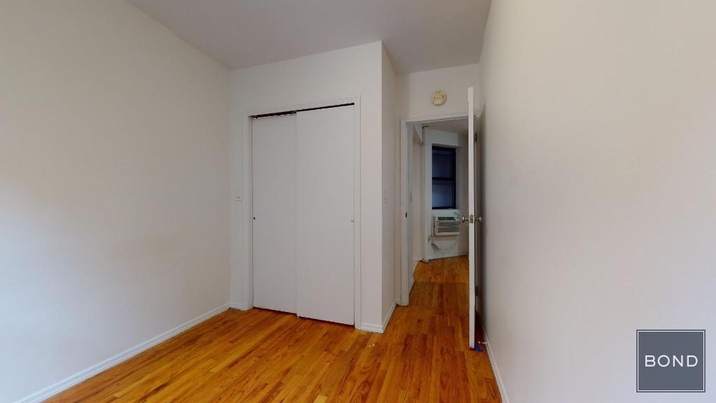 417 East 65 Street - Photo 5