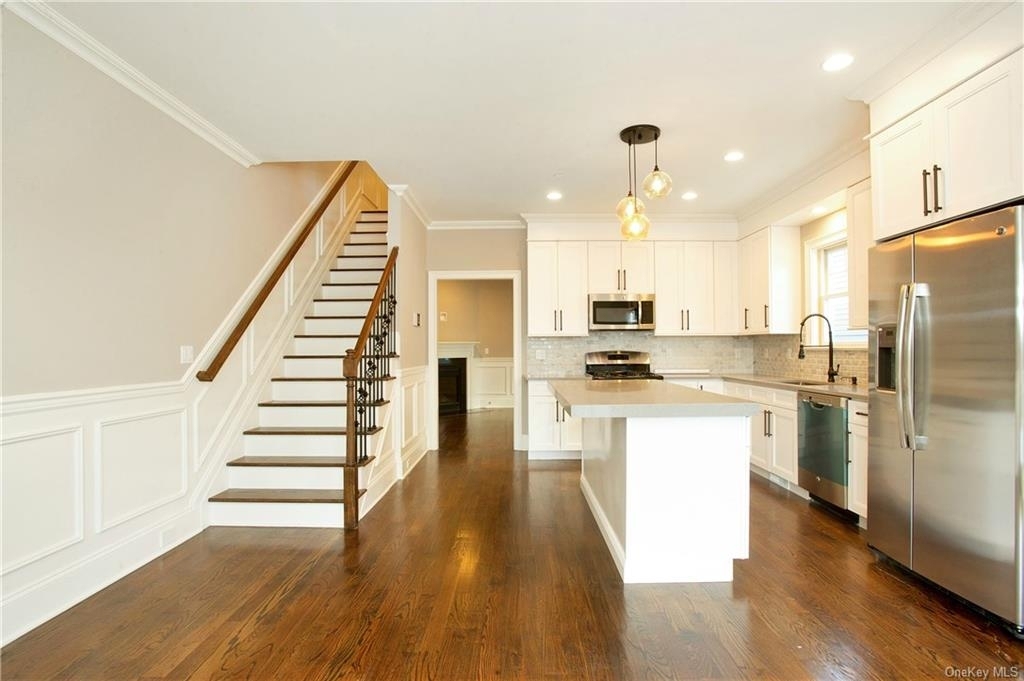 150 Woodside Avenue - Photo 9