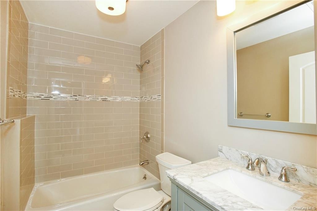 150 Woodside Avenue - Photo 17